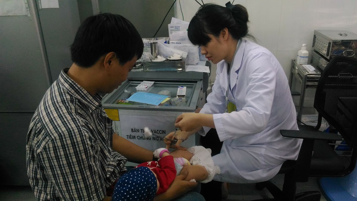 TP HCM hết vaccine tiêm chủng mở rộng 