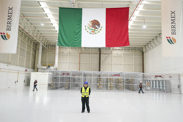 Mexico: quốc gia đầu tiên trên thế giới cấp thuốc miễn phí, giao tận nhà dân