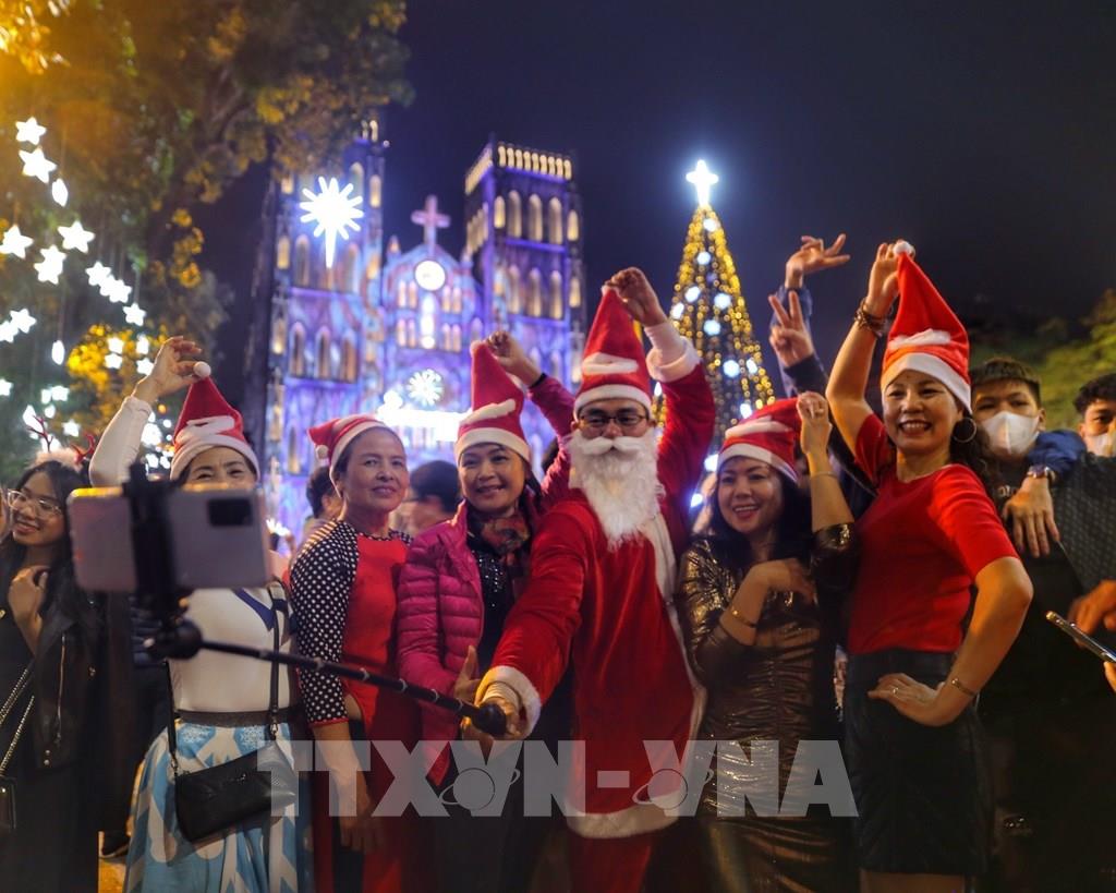 Miền Bắc rét đậm, miền Nam mát mẻ dịp Giáng sinh