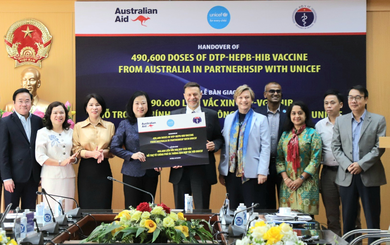 Chính phủ Úc viện trợ 490.600 liều vaccine DPT-VGB-Hib cho Việt Nam