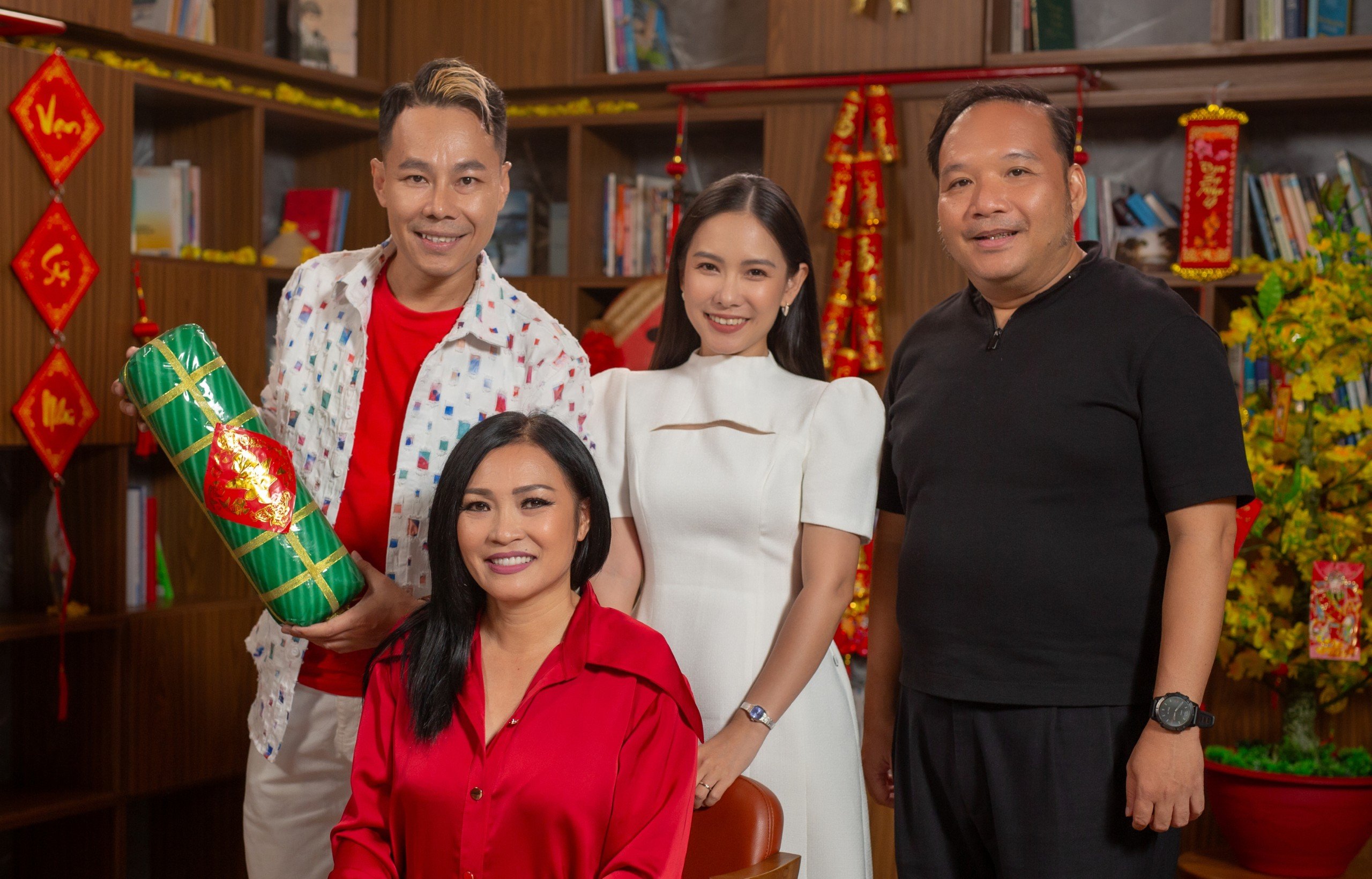 Ca sĩ Phương Thanh và nhạc sĩ Nguyễn Hà thích hay ghét Tết?