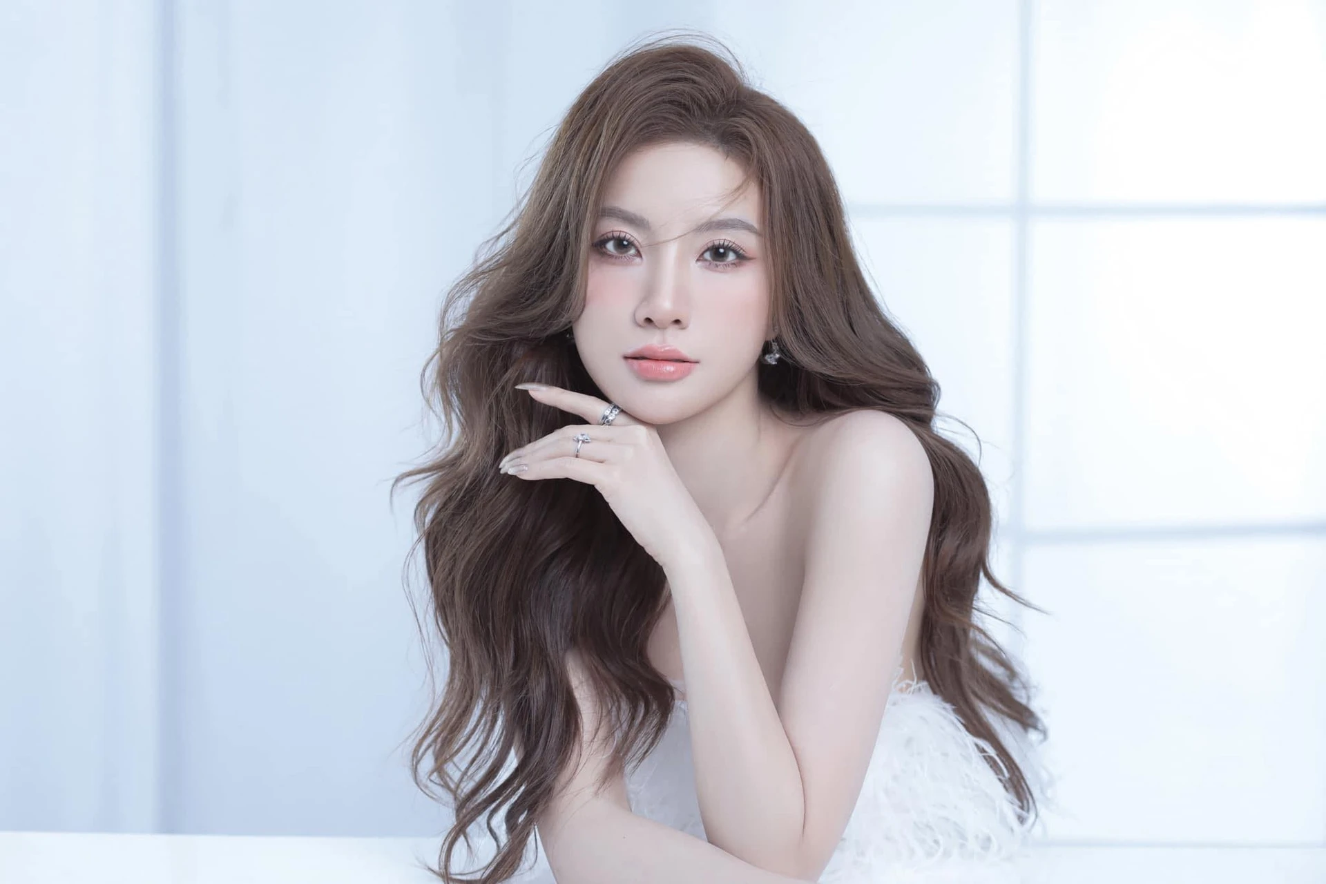 Huyền Baby, Quỳnh Nga, Hạnh Sino, Thanh Thanh Huyền giữ da đẹp đón Tết ra sao?