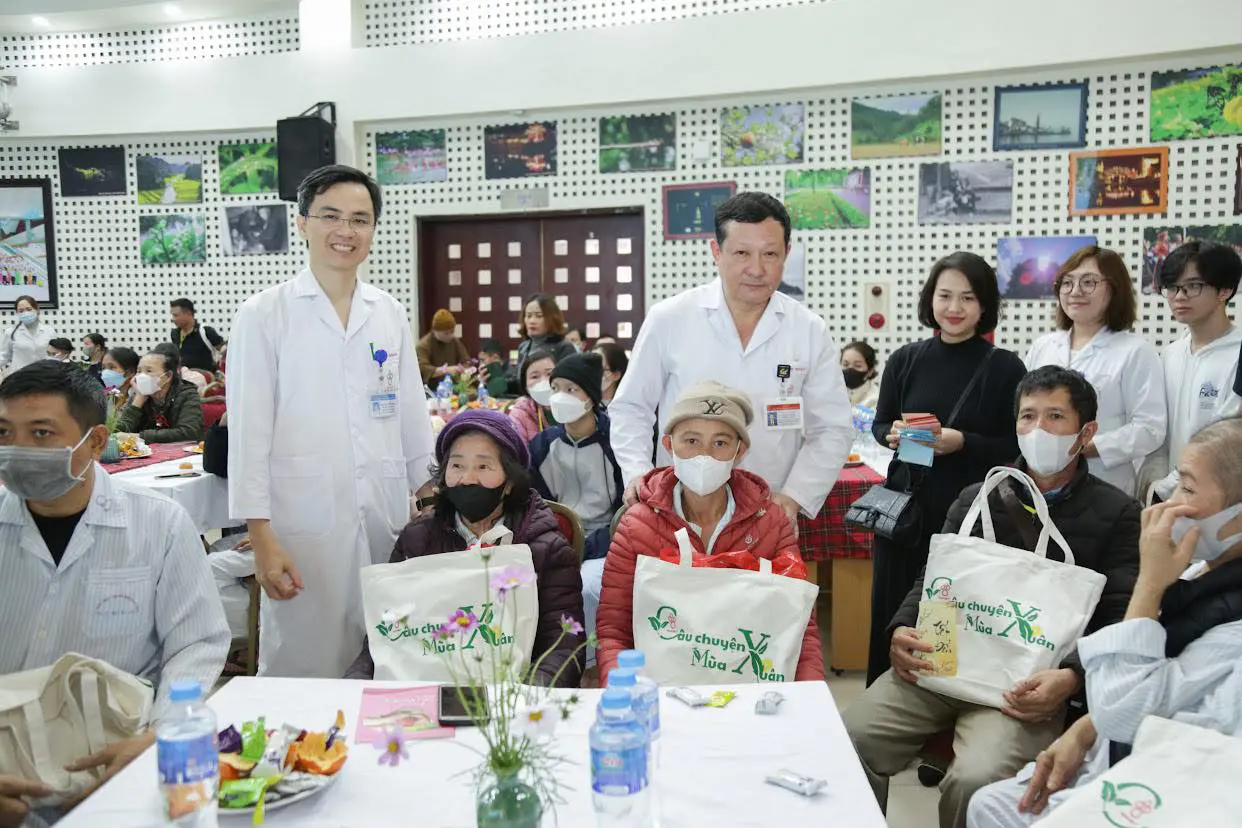 Những câu chuyện truyền cảm hứng của ‘chiến binh’ K gạt nước mắt để … thấy mùa xuân