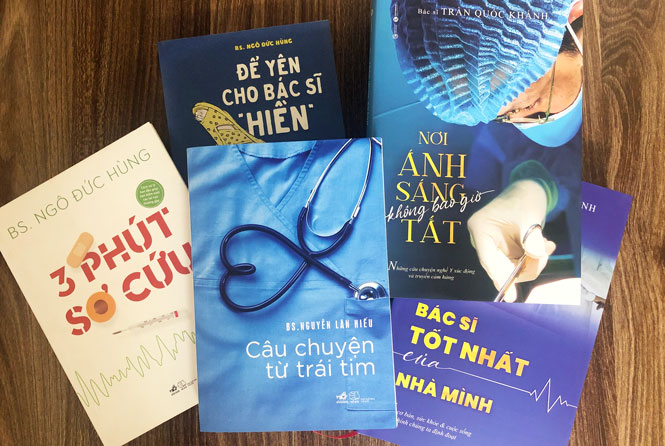 Đọc sách của các bác sĩ Ngô Đức Hùng, Trần Quốc Khánh, Nguyễn Lân Hiếu, Đoàn Hải Đăng