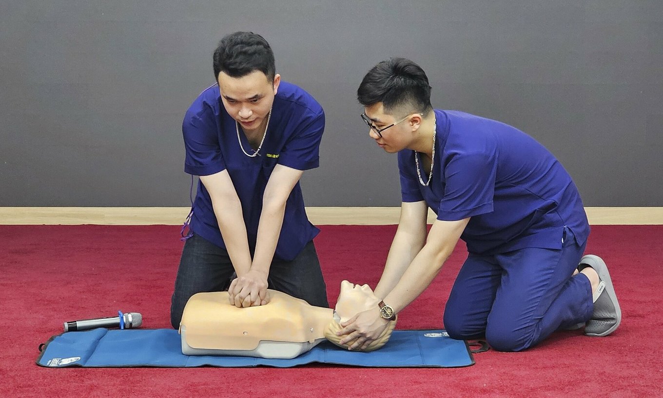 Hồi sinh tim phổi đúng cách