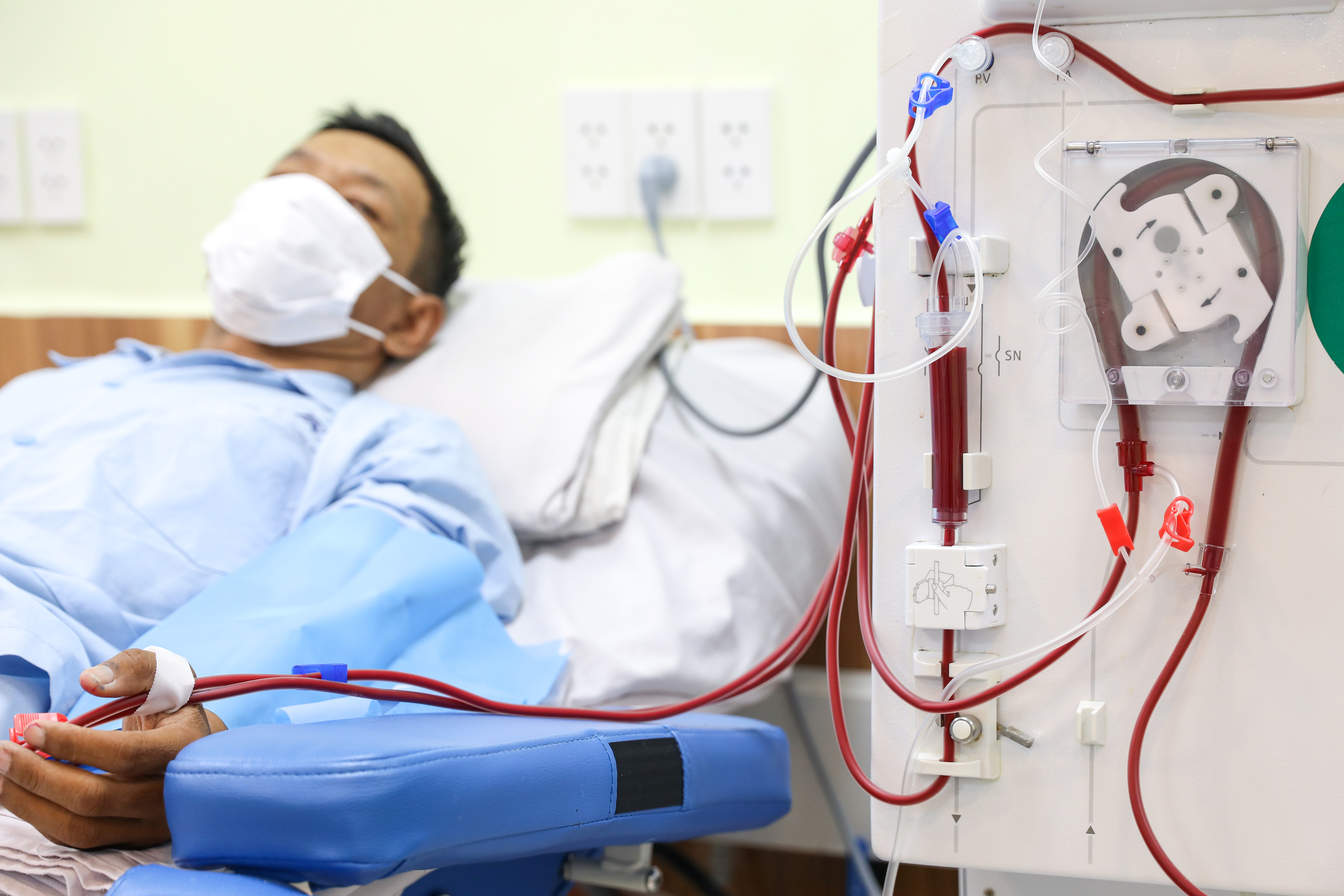 Ghép tạng ở Việt Nam: Mua tạng vì không thể chờ đợi