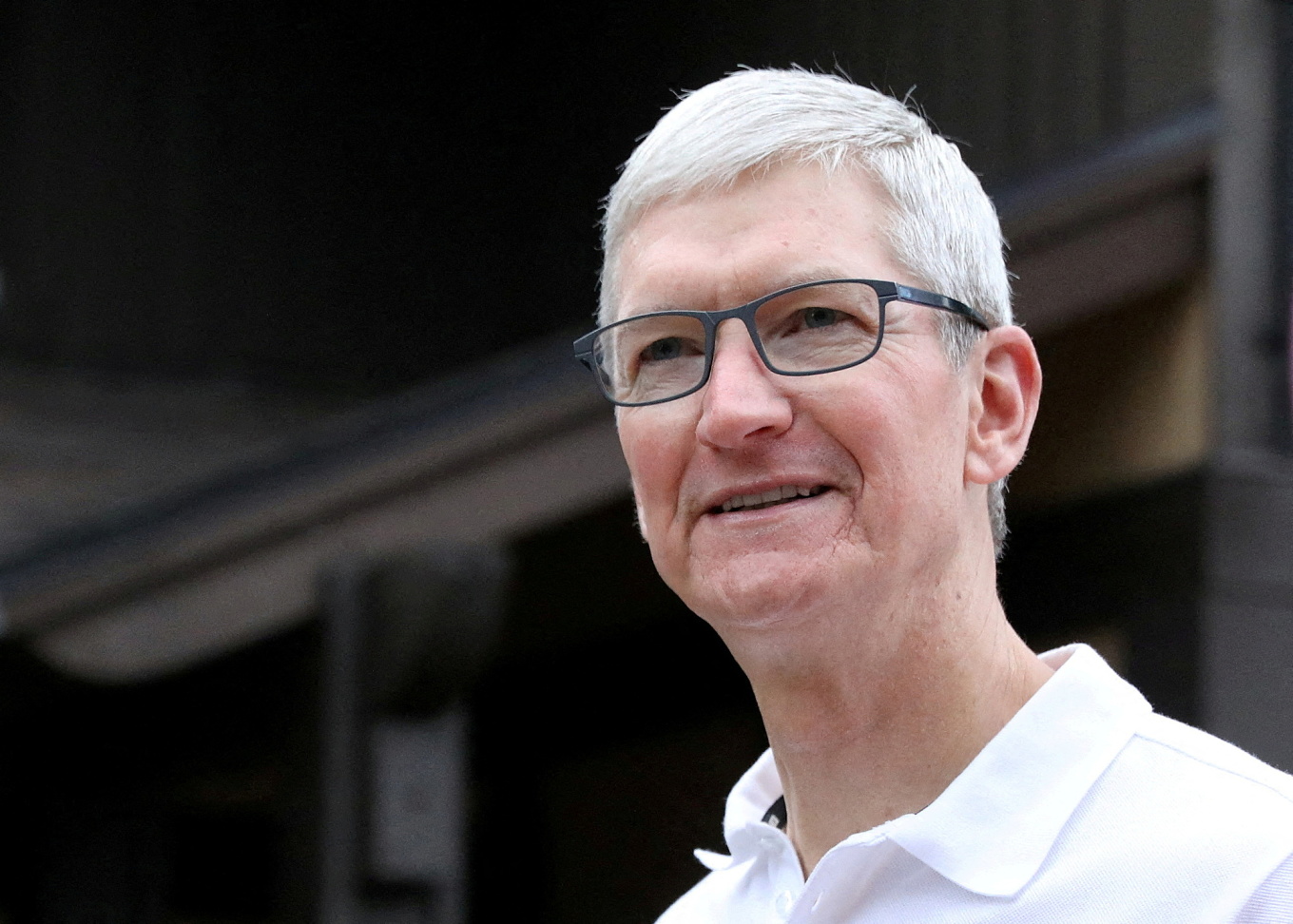 CEO Apple Tim Cook đến Việt Nam, tiếp tục phát triển sáng kiến hỗ trợ nước sạch cho trường học