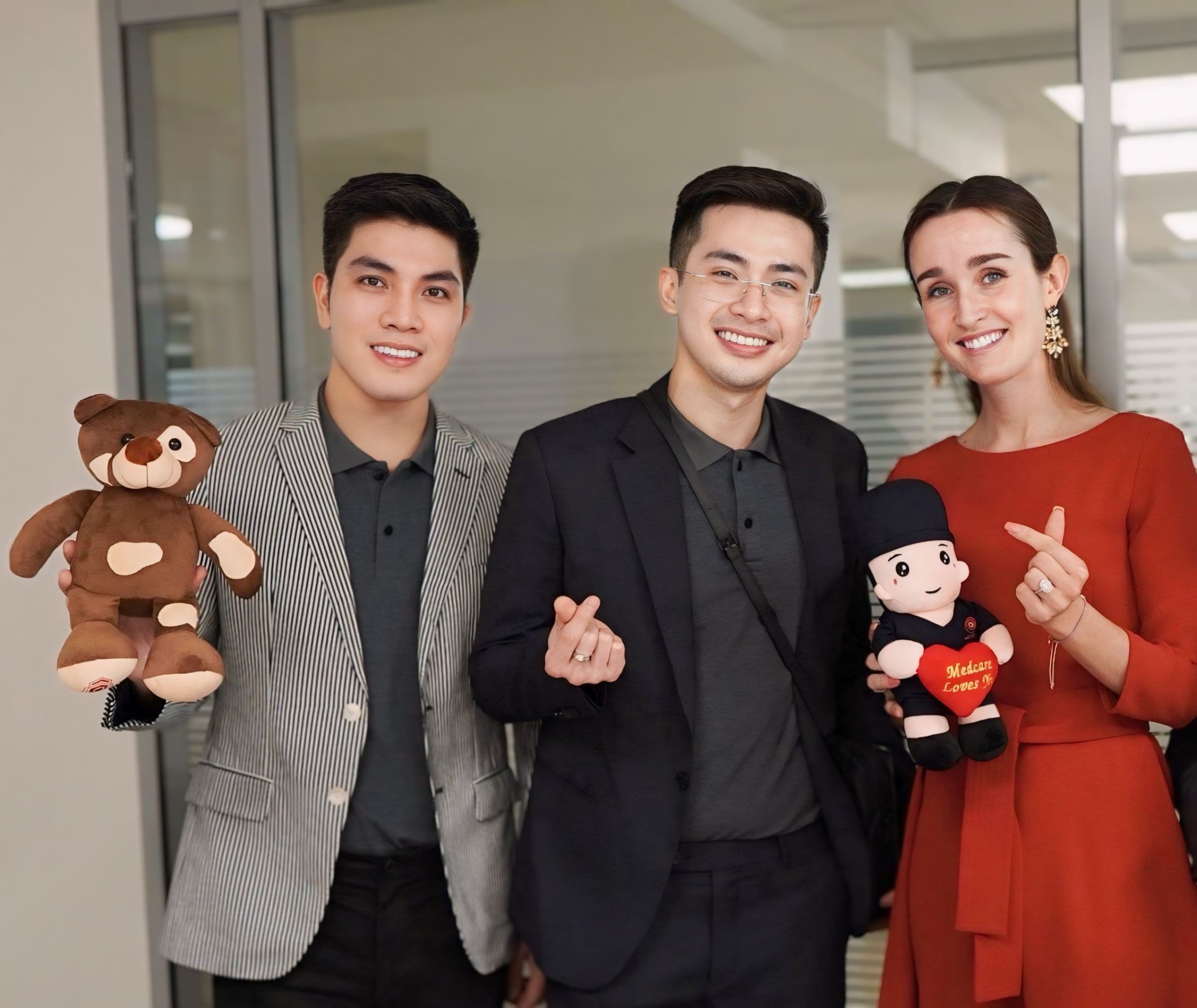 Áp dụng công nghệ tiên tiến trong điều trị, chăm sóc bệnh nhân bạch biến