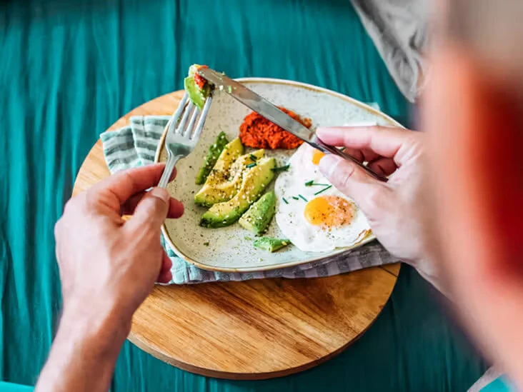 Giảm cảm giác thèm ăn và duy trì cân nặng hiệu quả: Bí quyết và Thói quen