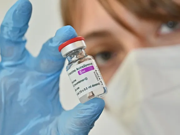 Cục Y tế dự phòng (Bộ Y tế): Tiêm vaccine của AstraZeneca an toàn và hiệu quả