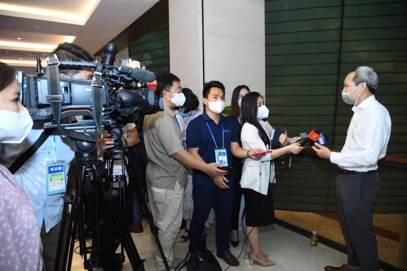 Ranh giới của nghề báo