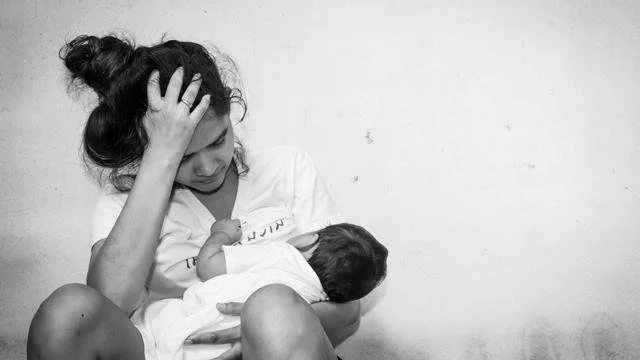 Trầm cảm sau sinh, làm sao điều trị?