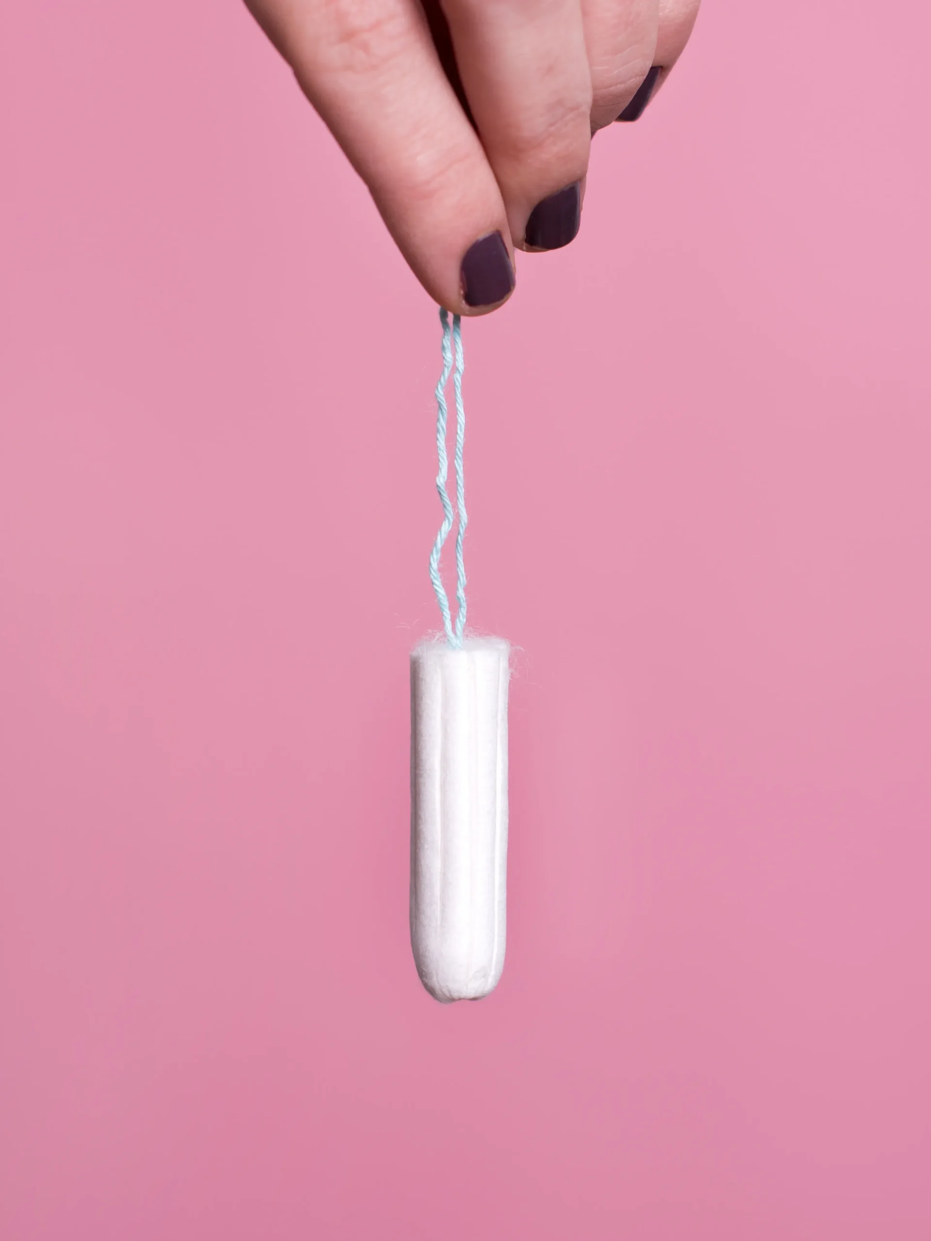 Nghiên cứu cho thấy tampon chứa chì, thạch tín và hóa chất độc hại tiềm ẩn