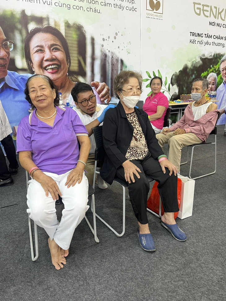 Nữ giới ở TP.HCM thọ hơn 5,3 tuổi so với đàn ông, tại sao?