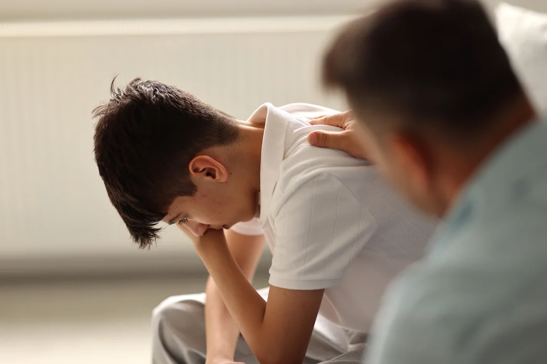 Con bạn thực sự muốn bạn làm gì khi chúng buồn bã