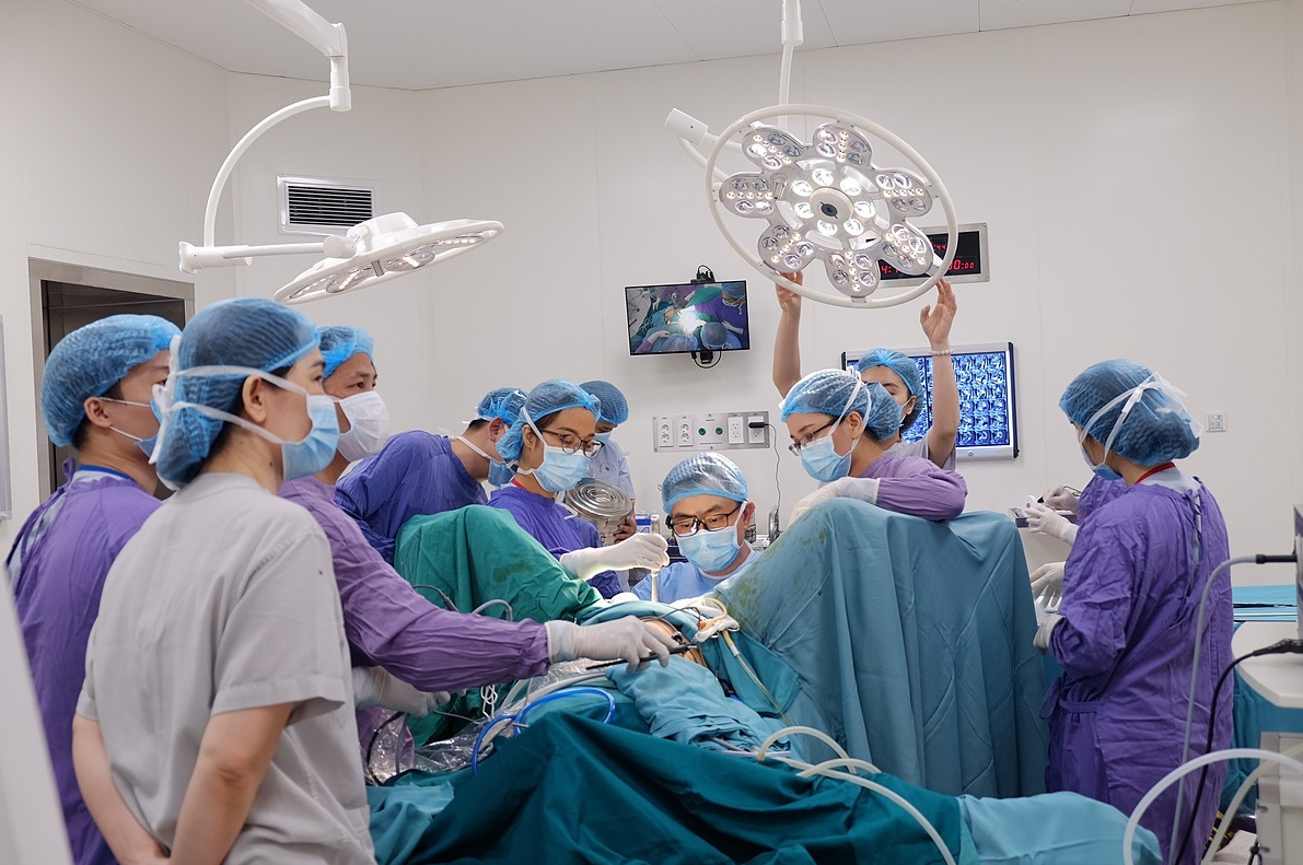 U50 vẫn mơ hồ về giới tính bản thân