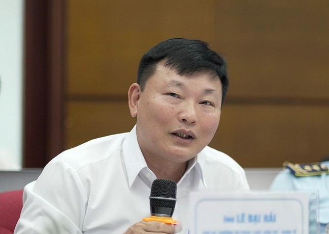 Cần cấm hay kinh doanh có điều kiện với thuốc lá mới?