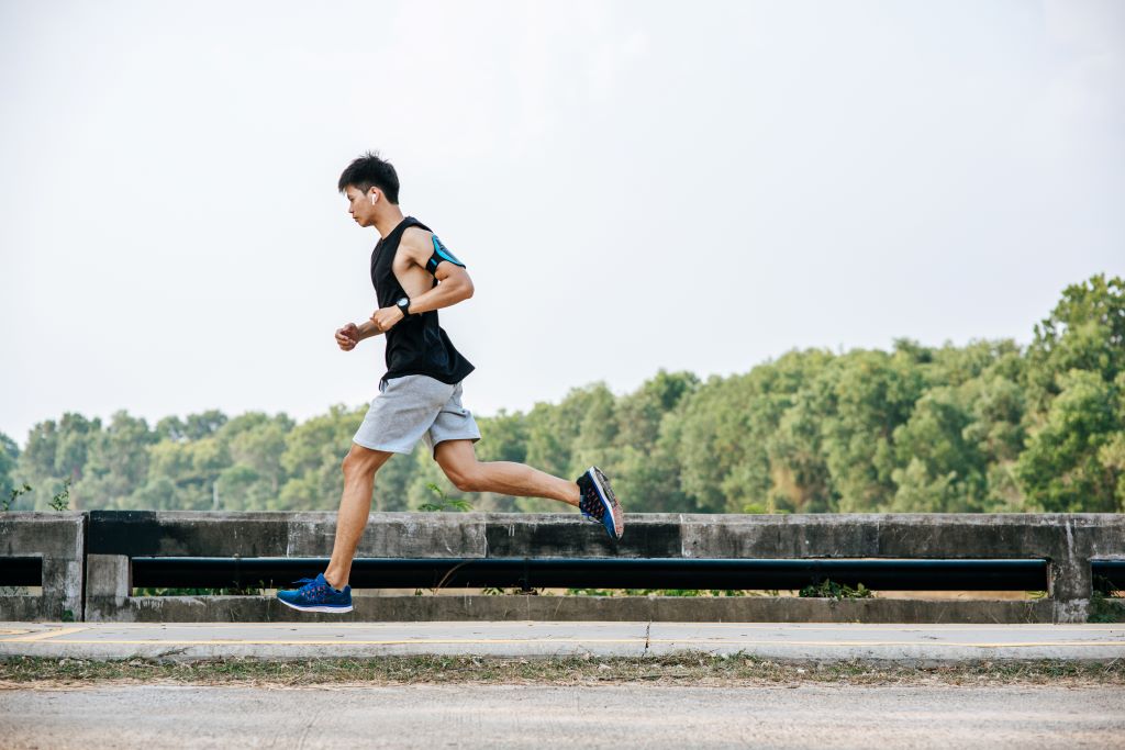 Tập bao nhiêu bài để “bù đắp” ngồi yên một ngày?