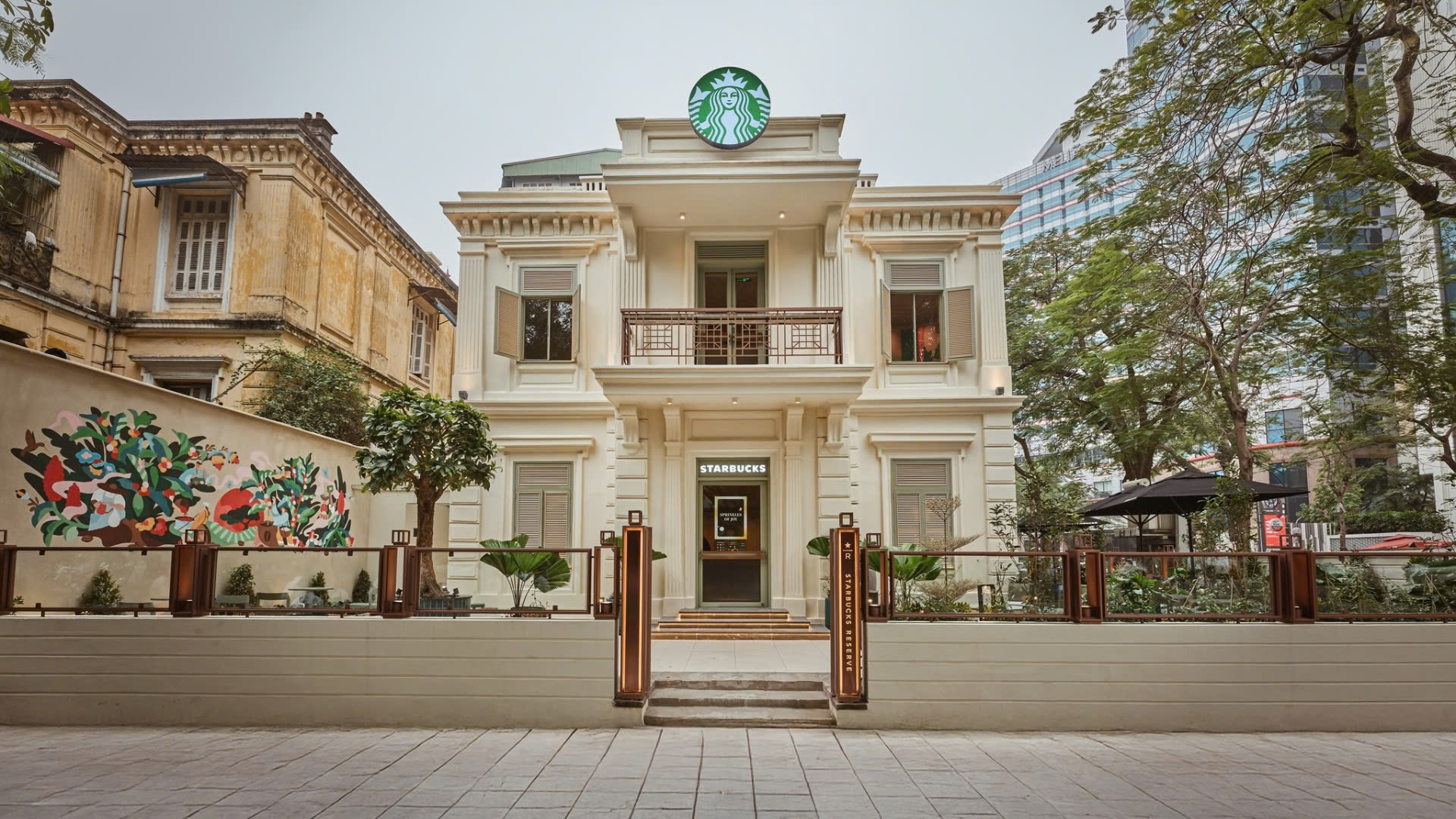 Chuyển động doanh nghiệp 10/03/2025: Cửa hàng Starbucks Reserve “gây sốt”, chuỗi trà sữa Chagee sắp có mặt tại Việt Nam