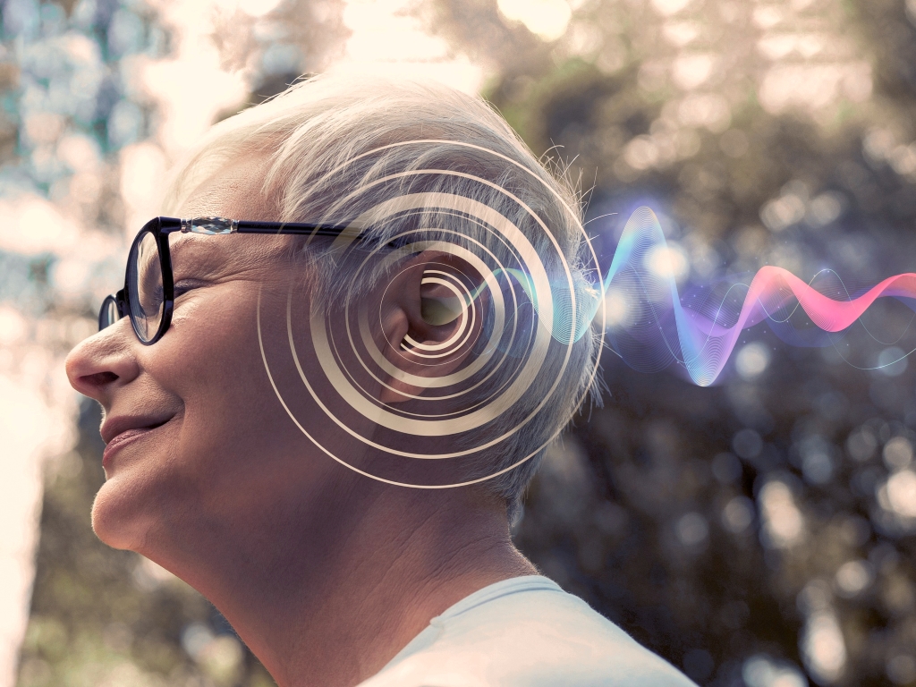 Nghe rõ hơn có phải là… ‘đặc quyền’ của phái nữ?